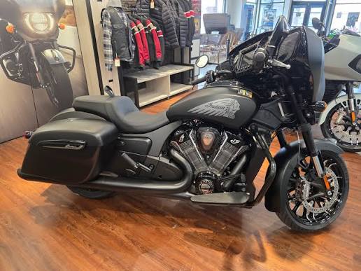 Indian Chieftain Dark Horse: The Perfect Blend of Power, Style, and Modern Touring Performance