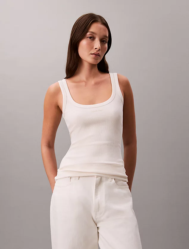White Tank Top Womens: The Timeless Wardrobe Essential Every Woman Needs
